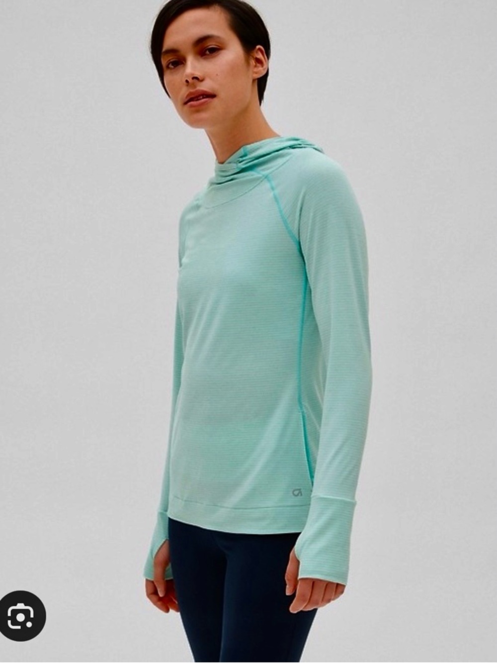 GapFit Aqua/Mint Breathe Hoodie and XS